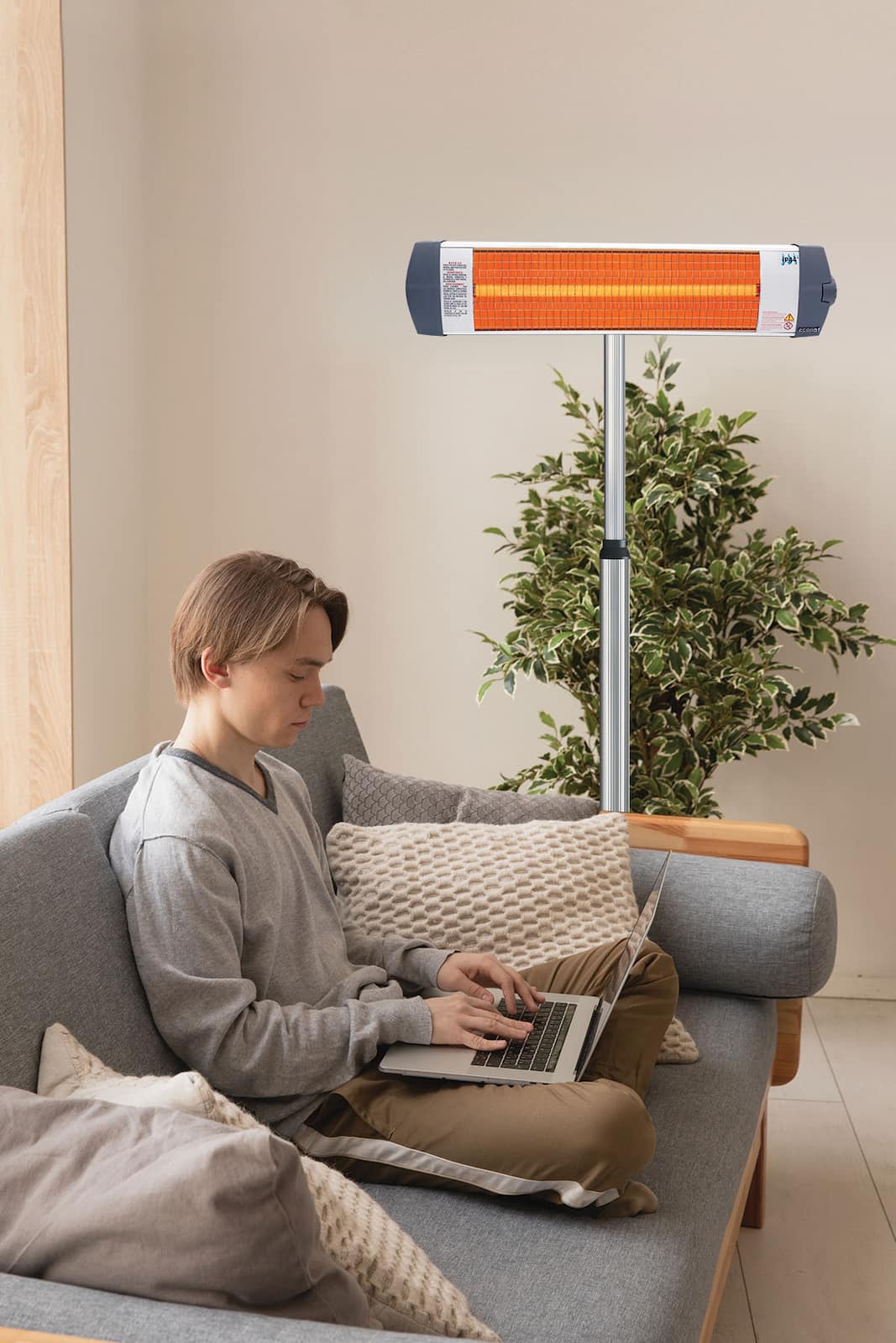 Econat C-15, Stand-Mounted Electric Heater, Adjustable Stand